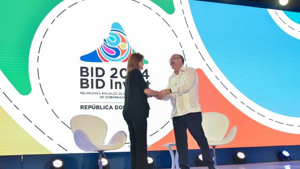 En reunión en Punta Cana, el BID se plantea redefinir su estrategia de inversión en la región