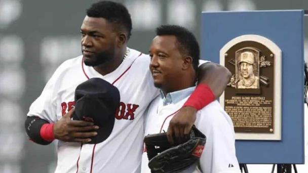 Pedro, David y El Alfa lanzarán la primera bola en la serie de MLB