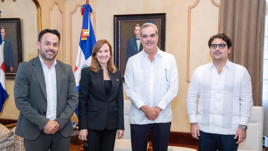 Presidenta ejecutiva del BCIE reconoce el dinamismo de la economía dominicana
