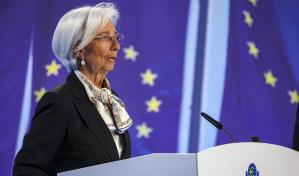 Banco Central Europeo mantiene los tipos en el 4.5 %, pese a recortar previsiones de inflación y PIB