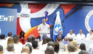 Abinader y PRM instruyen a alcaldes a cumplir con reporte de gastos y declaración jurada de bienes