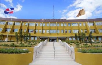 PRM, PLD y Fuerza del Pueblo depositarán listado de candidatos esta tarde
