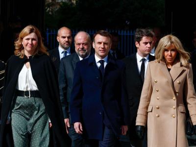 Emmanuel Macron denuncia noticias falsas sobre su mujer