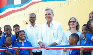 Luis Abinader entregará seis obras durante este fin de semana