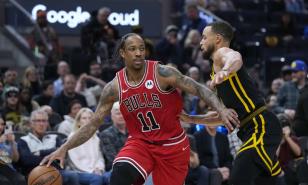 DeRozan cumple en el último minuto y Bulls vencen a Warriors; Curry sale lastimado