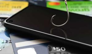 El FBI calcula que se perdieron unos 12,500 millones de dólares por estafas en línea en 2023