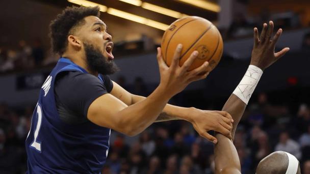 Timberwolves pierden al dominicano Towns al menos 4 semanas, por cirugía de meniscos