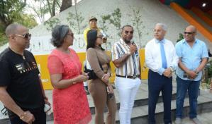 Alcaldía Santiago inaugura bulevar en homenaje a Luis Polonia