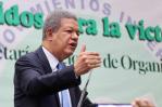 Leonel Fernández encabeza encuentros populares con sectores de la sociedad Leonel Fernández encabeza encuentros populares con sectores de la sociedad