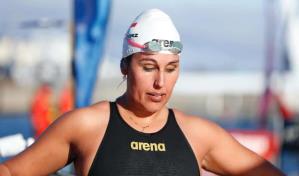 Nadar en la Antártida, el documental que busca concienciar sobre el continente blanco