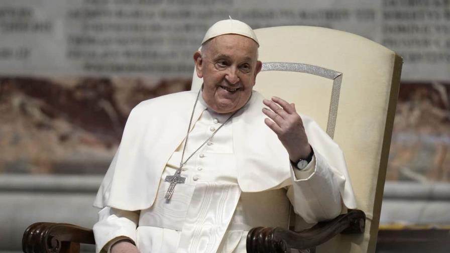 Comentario del papa Francisco sobre bandera blanca recibe críticas de Ucrania y aliados