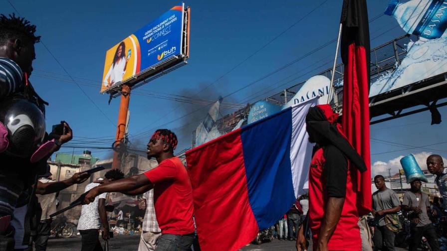 La Embajada de Estados Unidos en Haití permanece abierta