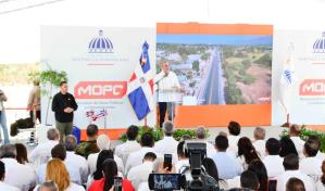 Abinader inaugura reconstrucción del tramo carretero Navarrete-Montecristi