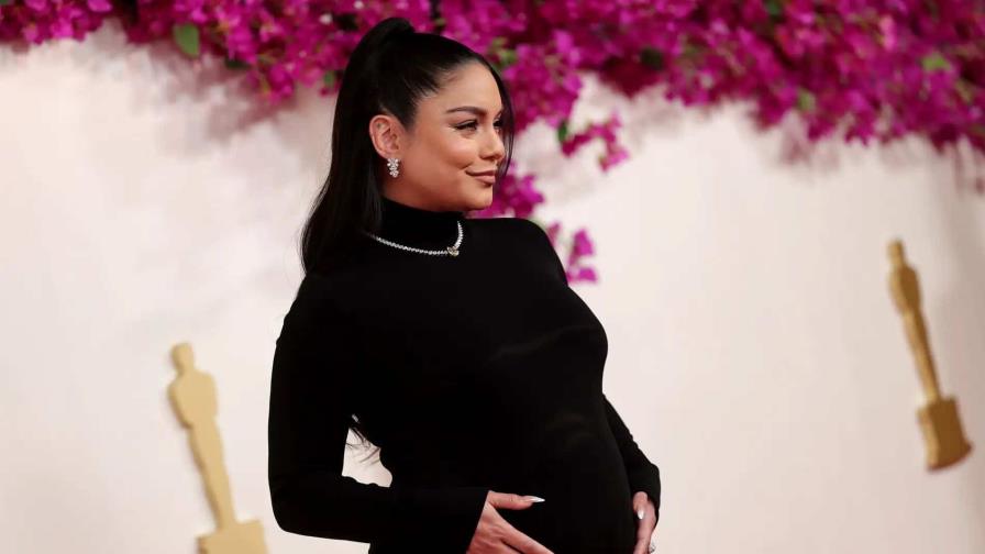 Vannesa Hudgens presume primer embarazo en alfombra roja de los Óscar