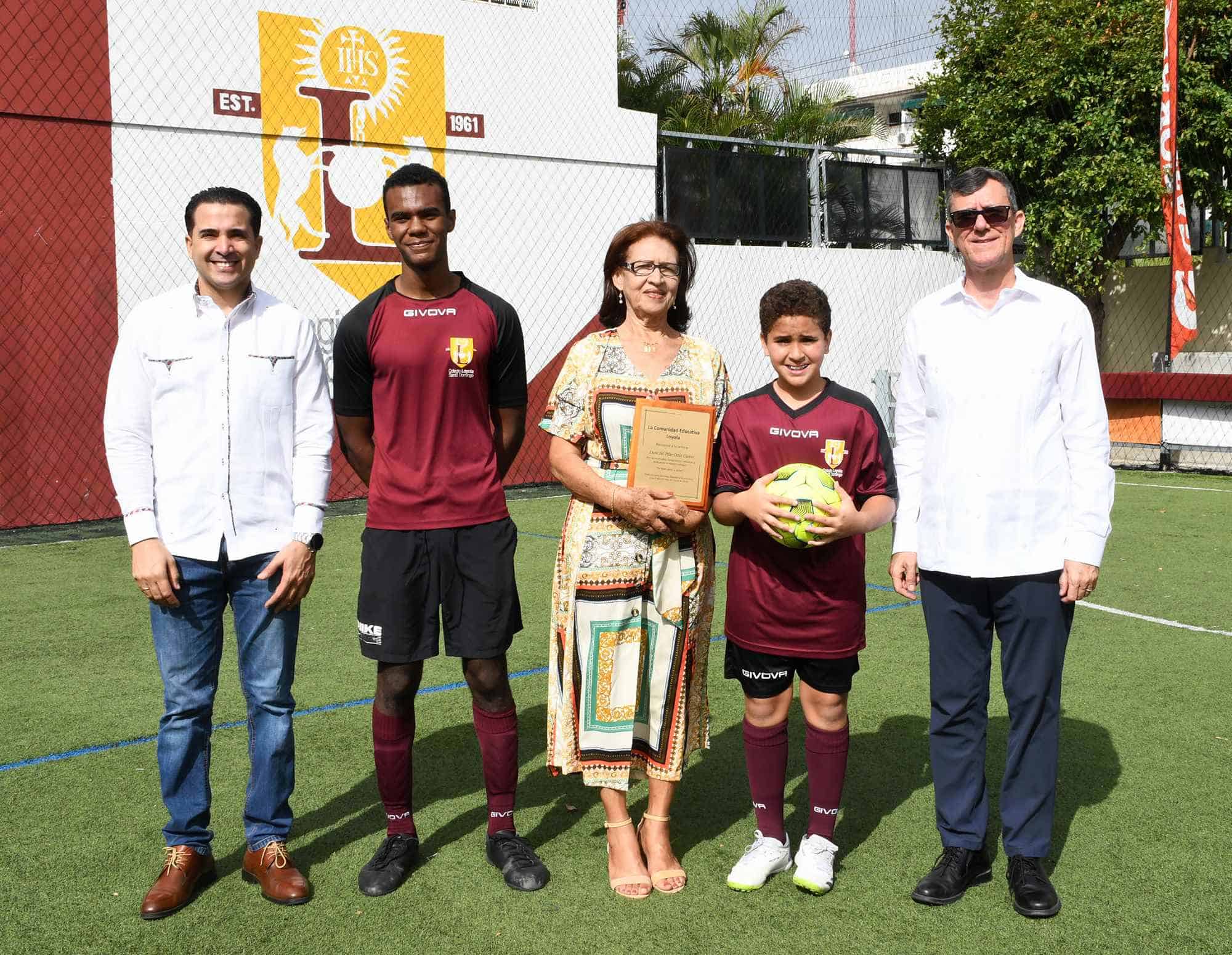 Willy Vargas, Joan Manuel Genao, Doris del Pilar Castro, Javier Pérez Frías y P. Jorge William Hernández Díaz, SJ.