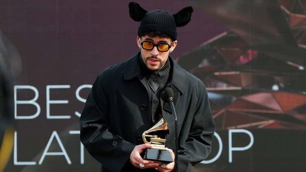 Bad Bunny: el polémico exponente urbano celebra 30 años de vida de manera explícita