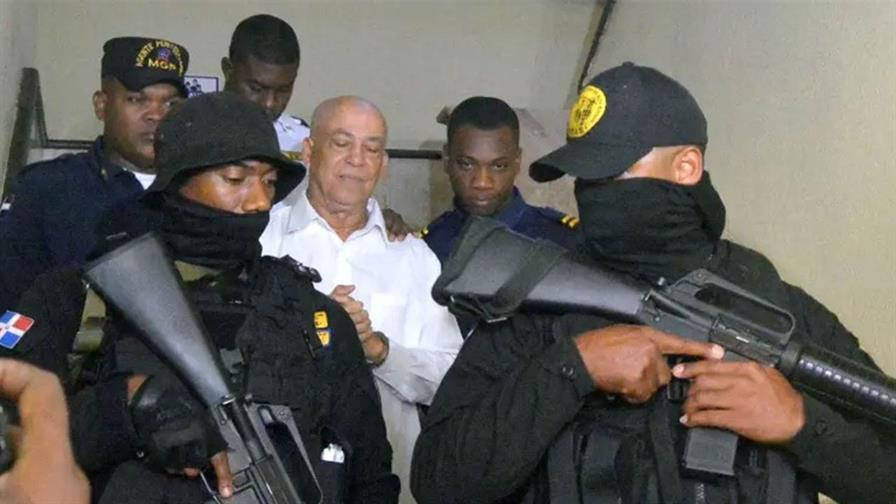 Jhonny Portorreal vendió un sueño de 13 trillones de euros y aún tiene creyentes Jhonny Portorreal vendió un sueño de 13 trillones de euros y aún tiene creyentes