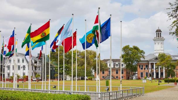 Líderes caribeños, EEUU, México y la ONU tratan de lograr una transición política en Haití