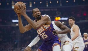 Con 37 puntos de Durant, Suns remontan para vencer a Cavaliers