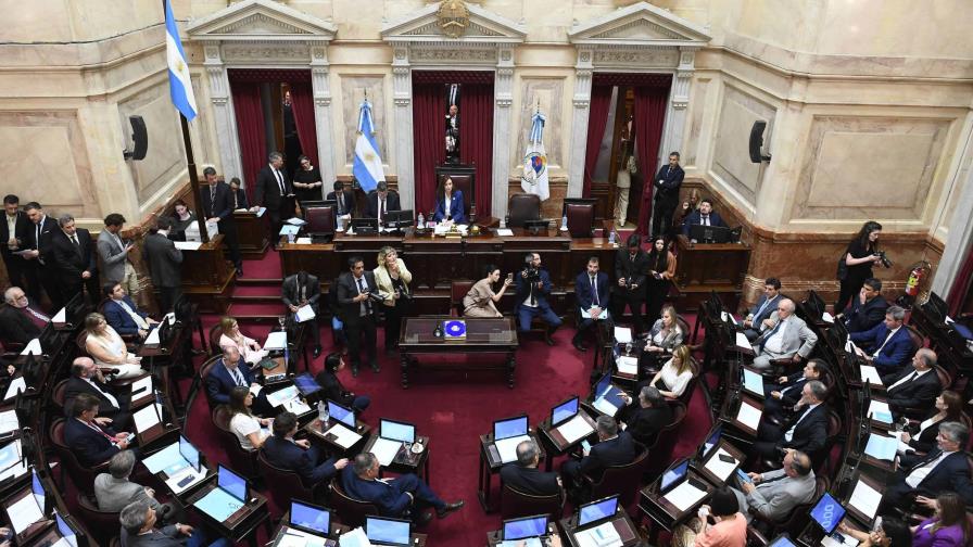El Ejecutivo argentino critica el rechazo sufrido en el Senado por “mega decreto” de Milei
