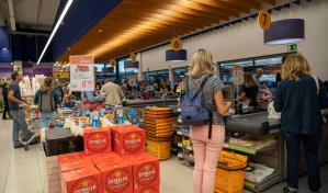 La inflación española se modera al 2.8 % por la bajada de la luz y los alimentos al 5.3 %