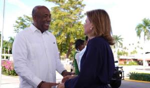 RD persigue fondos de la Usaid para fortalecer sector eléctrico ante eventos climáticos