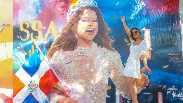 Realizan mural en homenaje a Clarissa Molina - Diario Libre