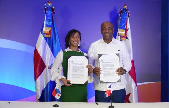 República Dominicana firma acuerdos con Chile y Panamá para colaboración energética
