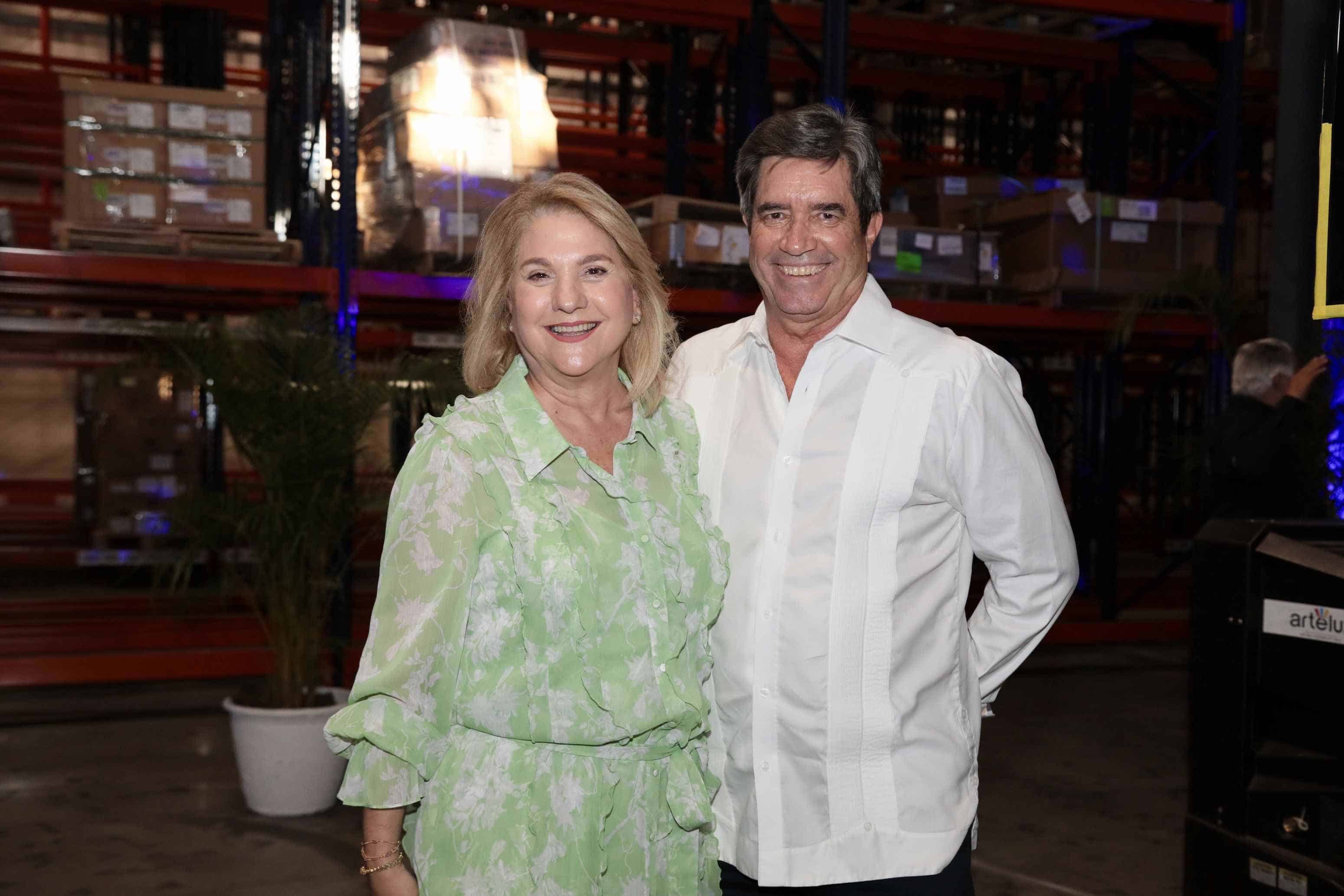 Maité Fernández de Heinsen y Teddy Heinsen.