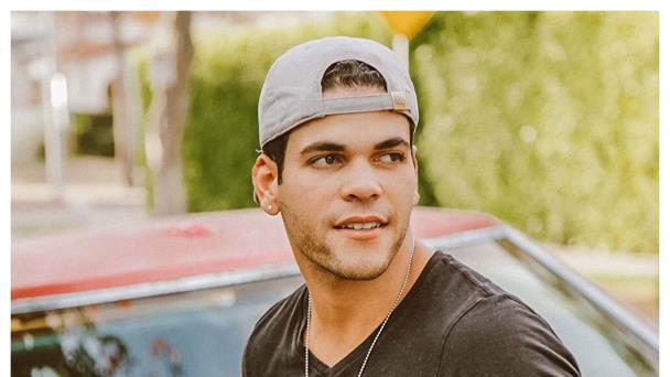 Actor dominicano Orel de la Mota es nominado a los Premios Platino