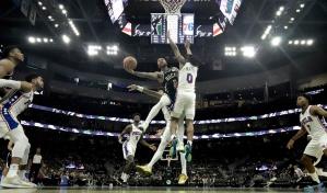 Giannis lidera triunfo de Bucks ante unos 76ers que no se hallan sin Embiid