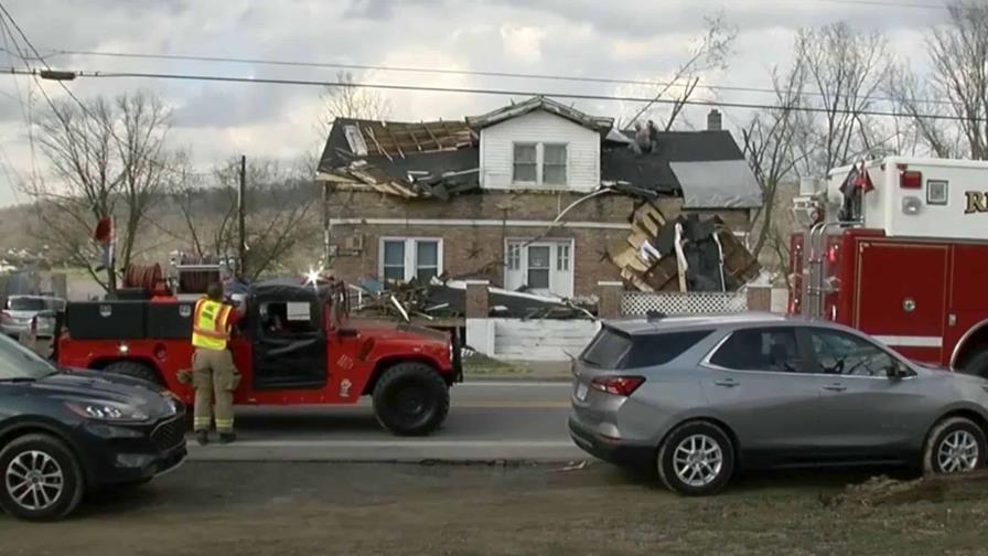 Policía de Ohio confirma dos muertes por potente tormenta que causó daños en tres estados