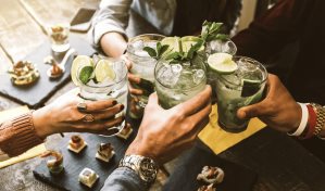 ¿Es el alcohol malo para la salud en cualquier dosis?