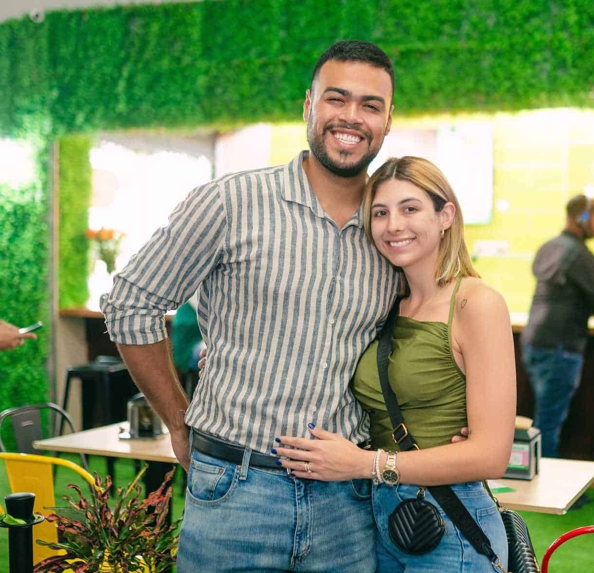 Isaac González y Arantxa Martinez.