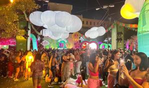 La fiesta de Karol G comienza desde antes de entrar al Estadio Olímpico