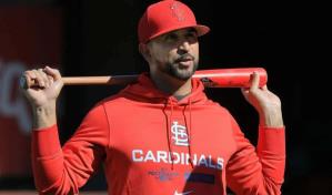 El dominicano Oliver Mármol acuerda extensión de contrato como manager de Cardenales