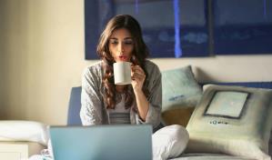 Cinco hábitos nocturnos que aumentan tu ansiedad