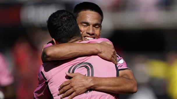 El doblete de Luis Suárez en el segundo tiempo lleva a Inter Miami a triunfo ante DC United
