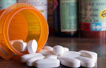 Estados Unidos confía este año comience a bajar el número de muertos por epidemia de opioides