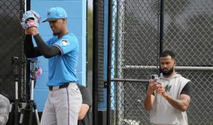 Los Marlins de Miami informan sobre la condición de salud de Eury Pérez