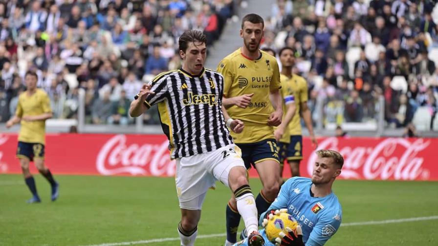 Juventus termina abucheada tras otro resultado mediocre; empata con el Genoa