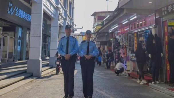 Más de 200 detenidos en operaciones contra las tríadas mafiosas en Hong Kong
