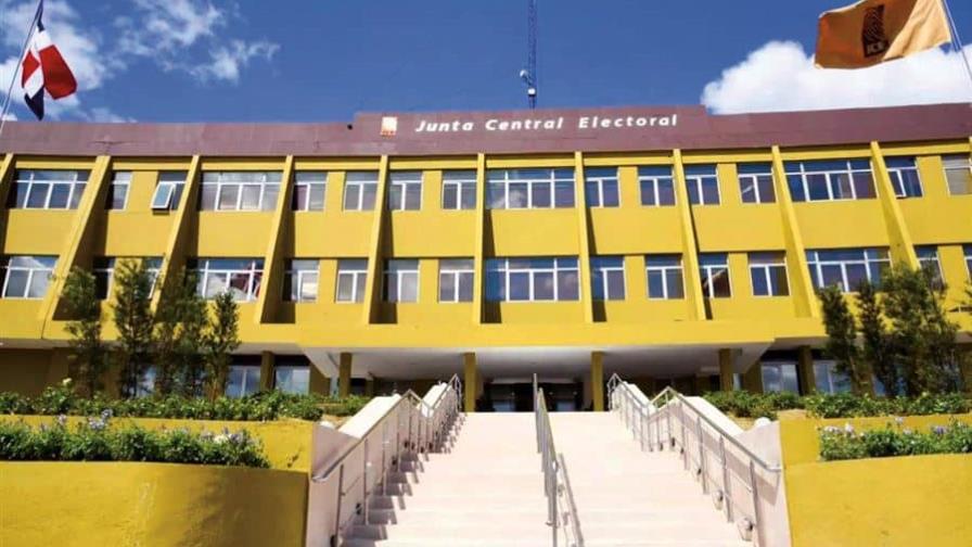 JCE dicta regulaciones y prohibiciones para elecciones de mayo