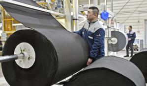 La economía china da indicios de mejora pese a la depresión en su sector de bienes raíces