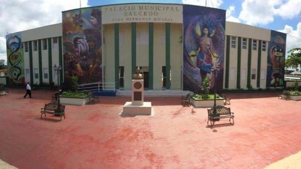 Declaran otros cinco días de duelo en Salcedo por tragedia en desfile del carnaval