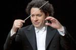 Gustavo Dudamel dirigirá dos conciertos del musical West Side Story en Barcelona en 2025