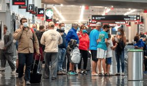 Aeropuerto de Miami bate récord de pasajeros en comienzo de vacaciones del Spring Break
