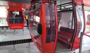 Usuarios aprovechan servicio gratuito del teleférico de Santiago