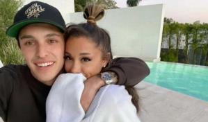Ariana Grande y Dalton Gómez, oficialmente divorciados