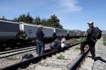 Autoridades mexicanas detectan a 87 migrantes en góndolas de un tren en el norte de México Autoridades mexicanas detectan a 87 migrantes en góndolas de un tren en el norte de México